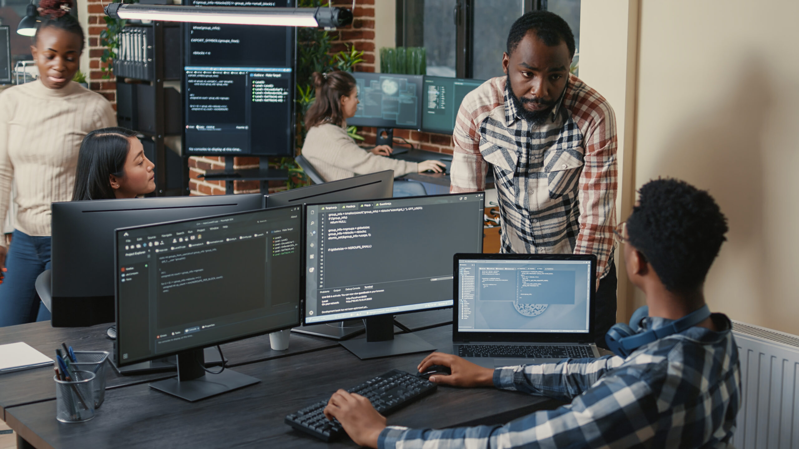 Software Development: Building Custom Solutions for Modern Business Growth